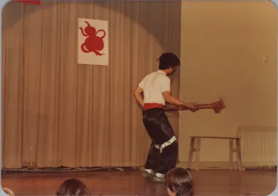 1981_Spring_folklore_chinese_pavilion_0105.webp
